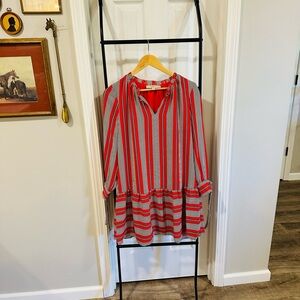 LOFT Long Sleeve Dress w/ Fun Pattern